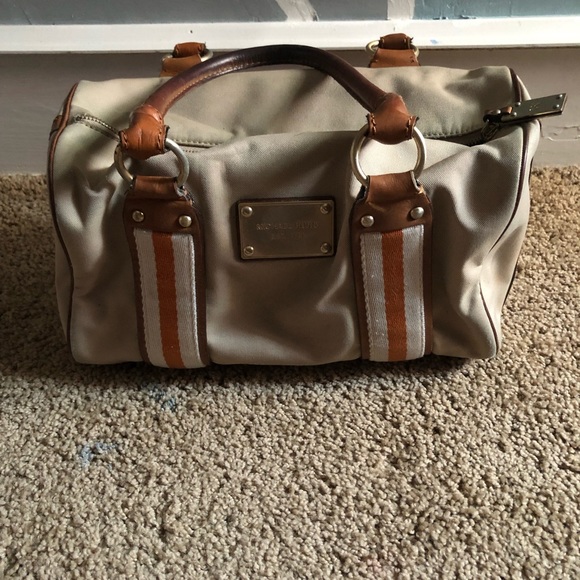 Handbag - Picture 1 of 5